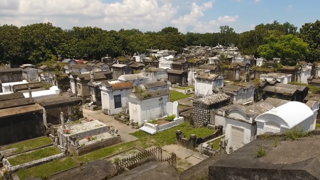 Above-ground tombs in New Orleans